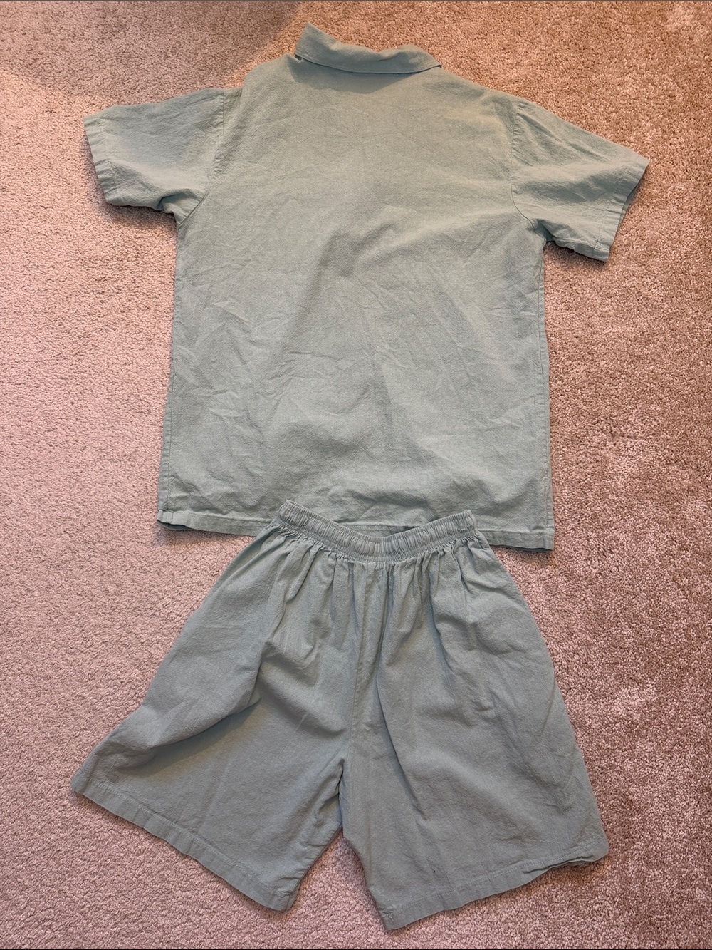 Amazon Sage Green Cotton Short-Sleeve Button-Down Shirt and Shorts Set Medium - Picture 3 of 3